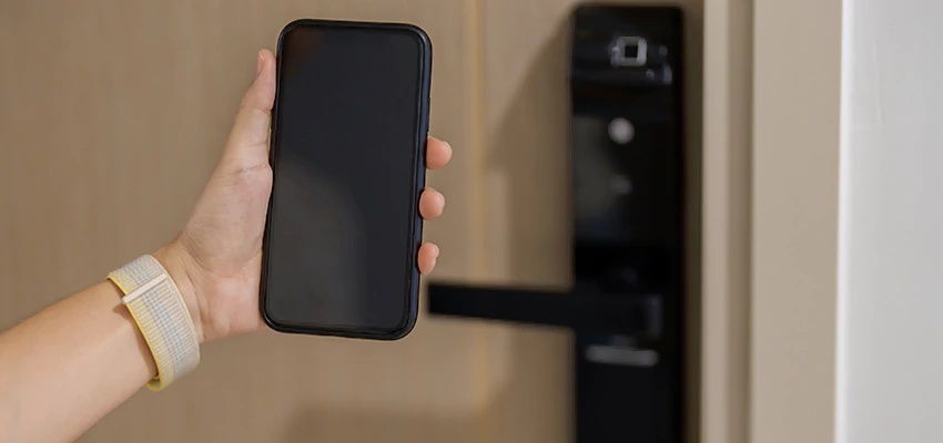 Keypad Wifi Locks Repair And Installation in Glendale, CA